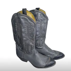 Ariat-rocky-guidecare and almost famous vintage cowboy boots 31 pieces