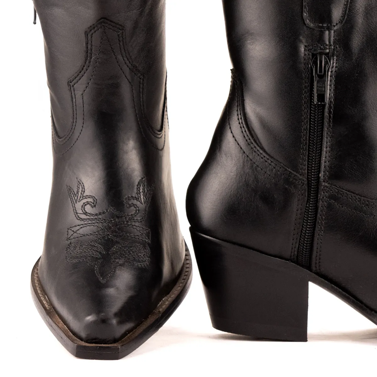 Brunello's the Raphy Boot in Black