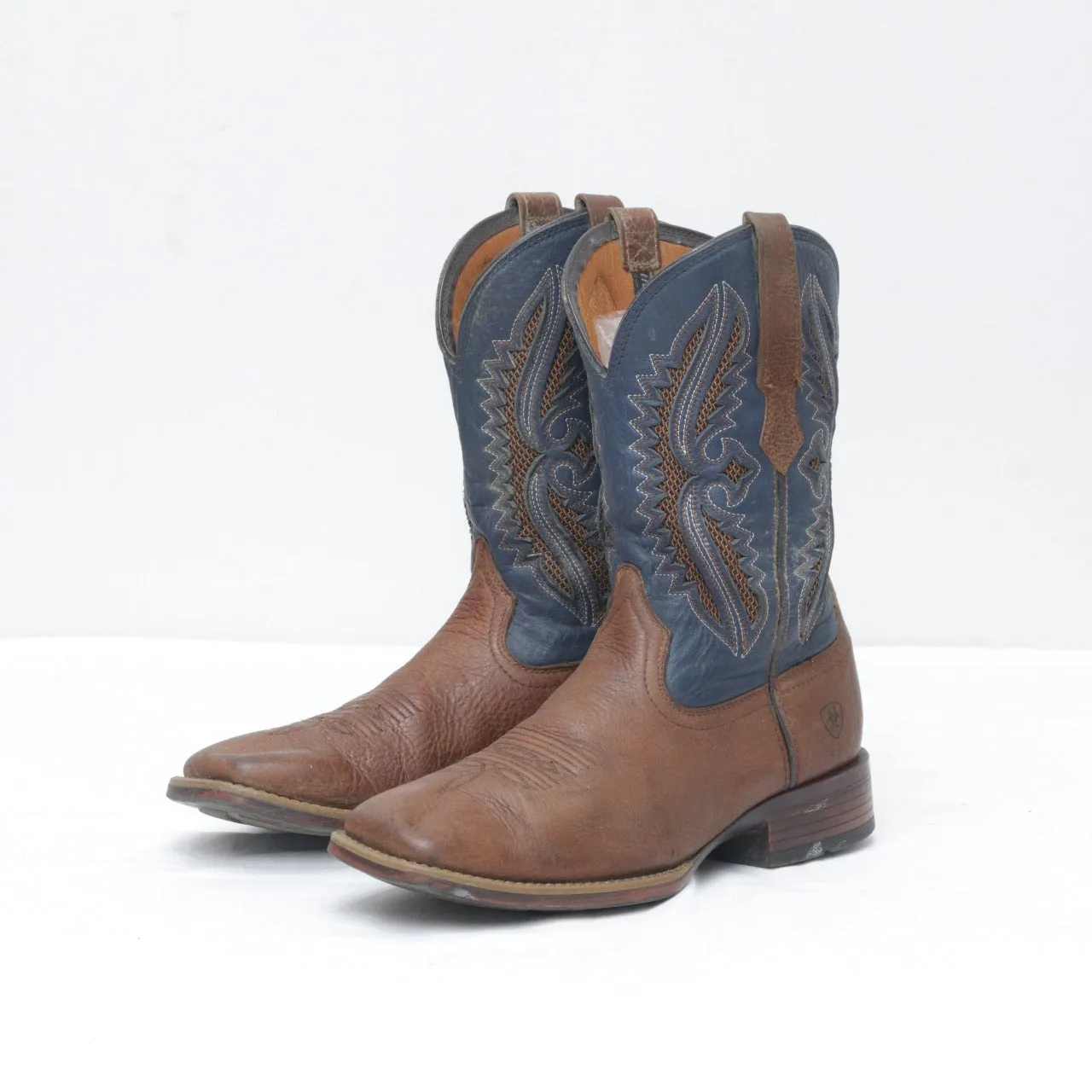 CR2081 CowBoy Boots - 20 Pcs