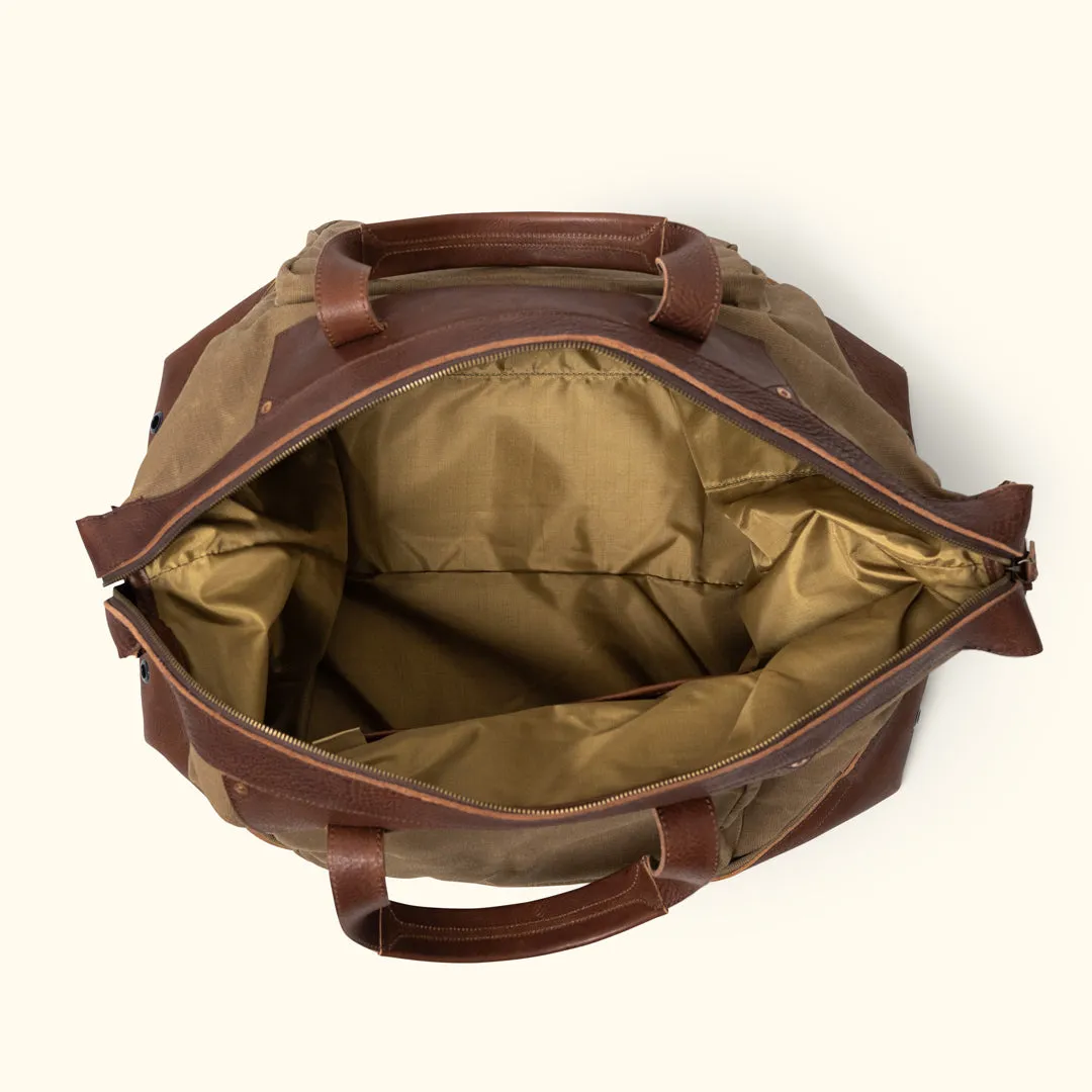 Dakota Waxed Canvas Oversized Weekend Bag | Field Khaki w/ Chestnut Brown Leather