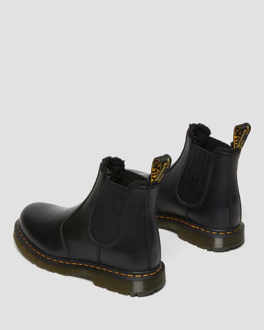 Dr. Martens Unisex 2976 Wintergrip Leather Chelsea Boots