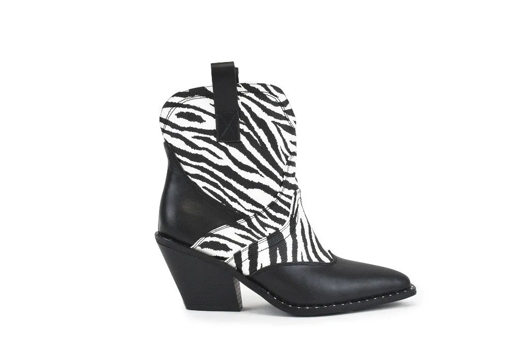 LUNAAH Black/White Zebra