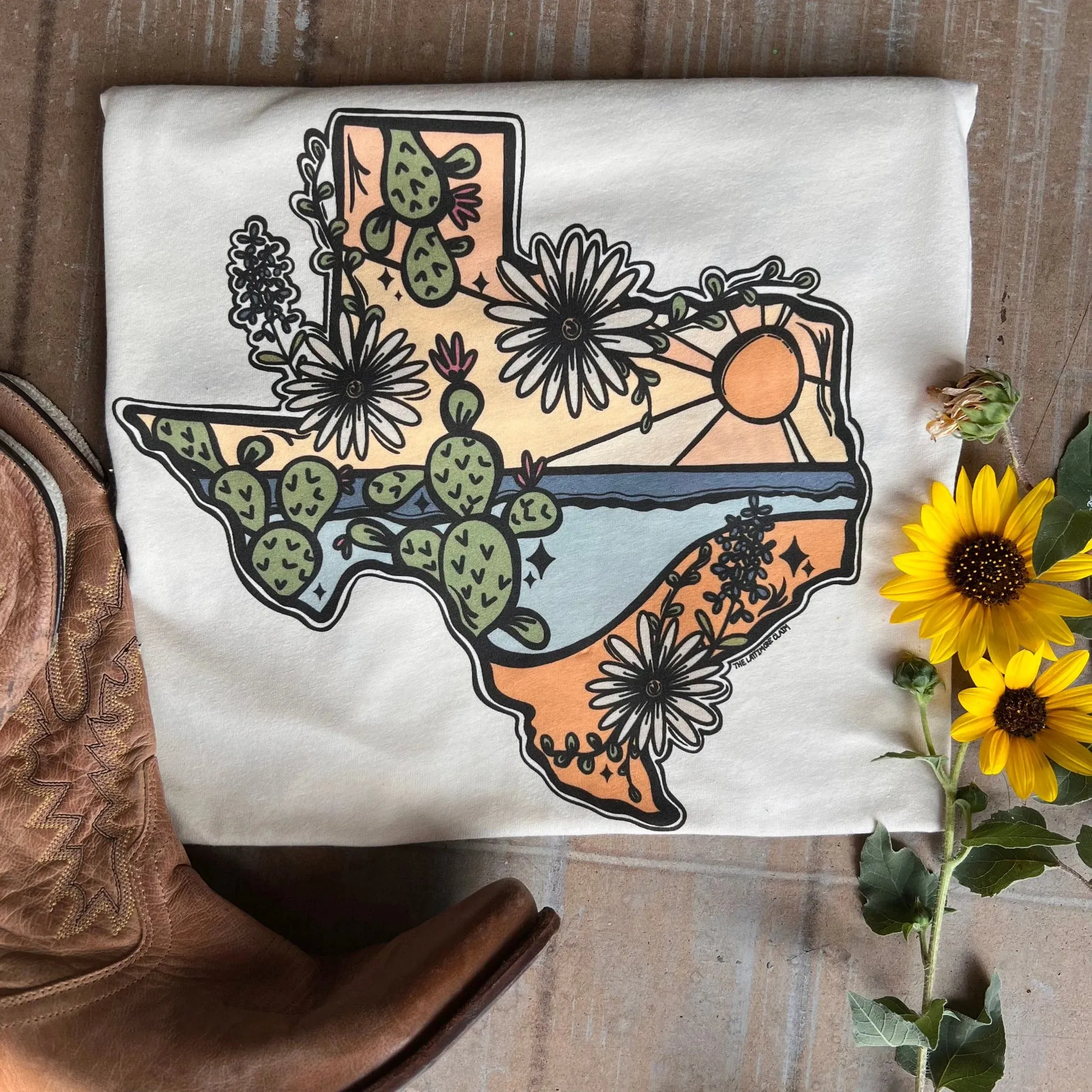 Online Exclusive | Texas Native Hand Drawn Short Sleeve Graphic Tee in Cream