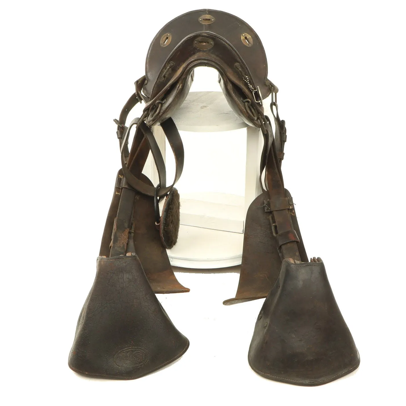 Original U.S. WWI 1918 Cavalry McClellan Saddle with Saddle Bags and Boots