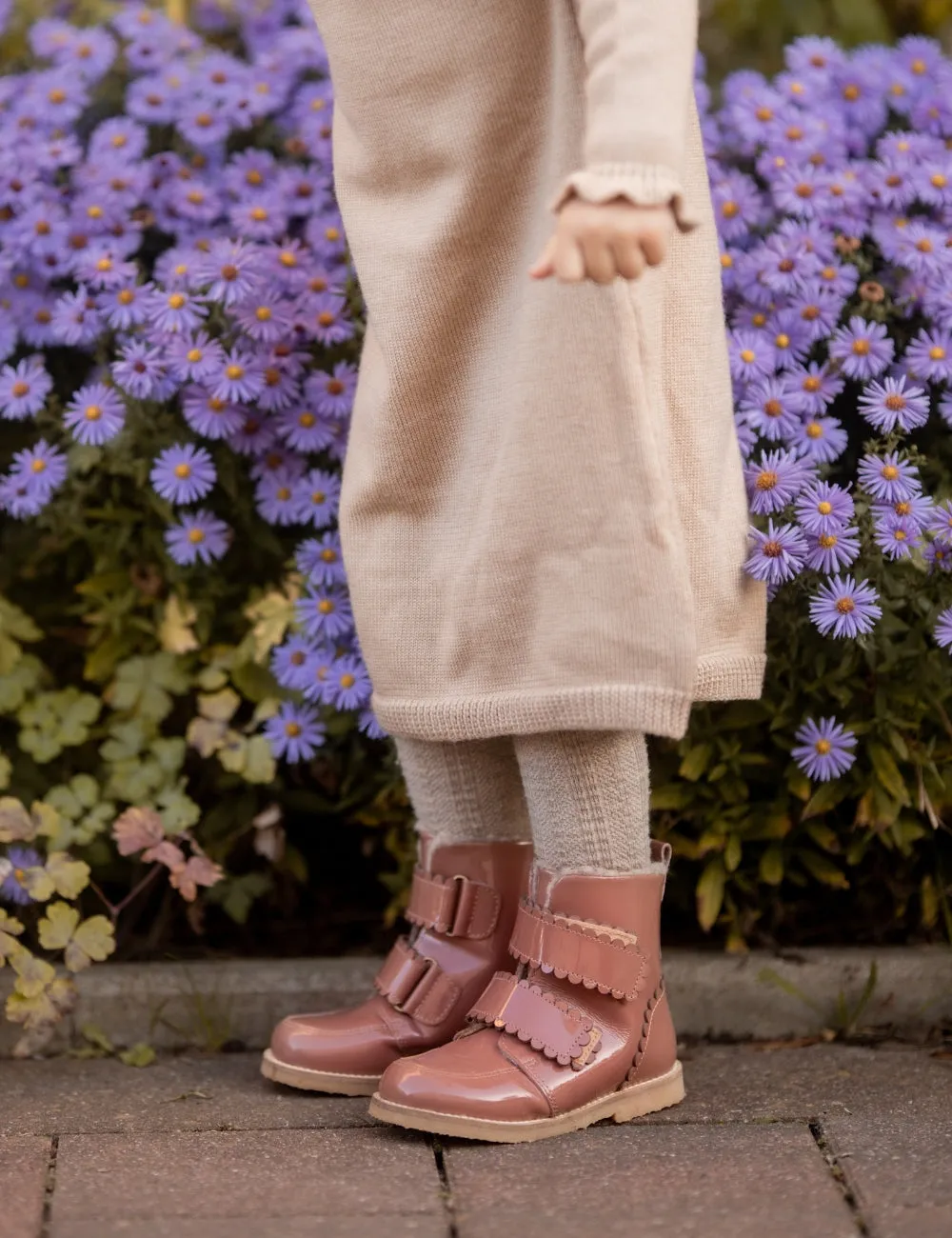 Scallop Winter Boot - Rose Clay Patent