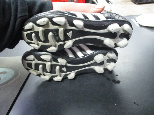 Used Adidas Size 13K Soccer Cleats