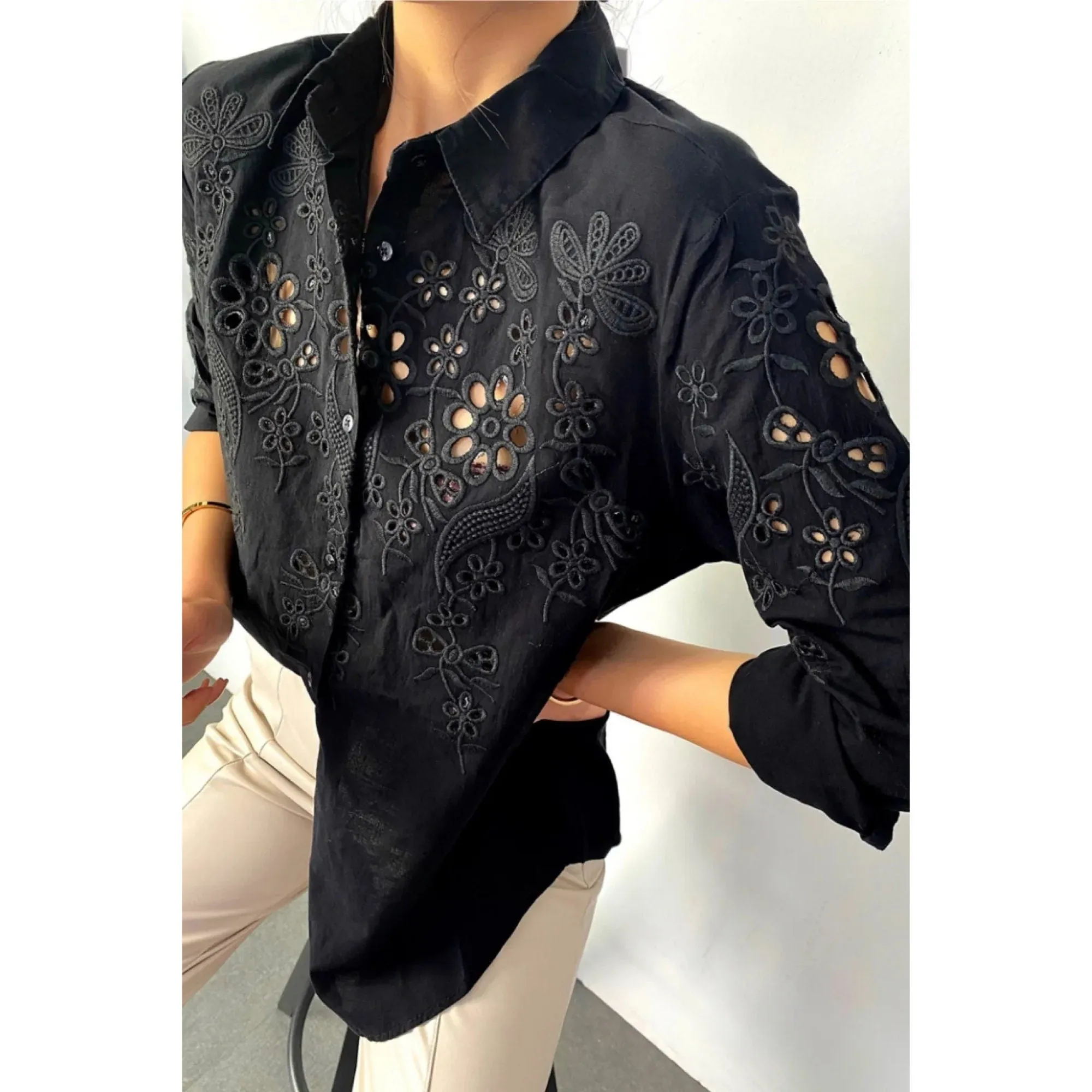 White&Black Embroidery Lace Cotton Thin Scalloped Woman Blouse,Cotton Blouse, Vintage Blouse, Gift For Her, Collar Blouse,Boho Blouse 1