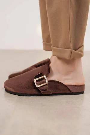 WINTER MULES WITH BUCKLE